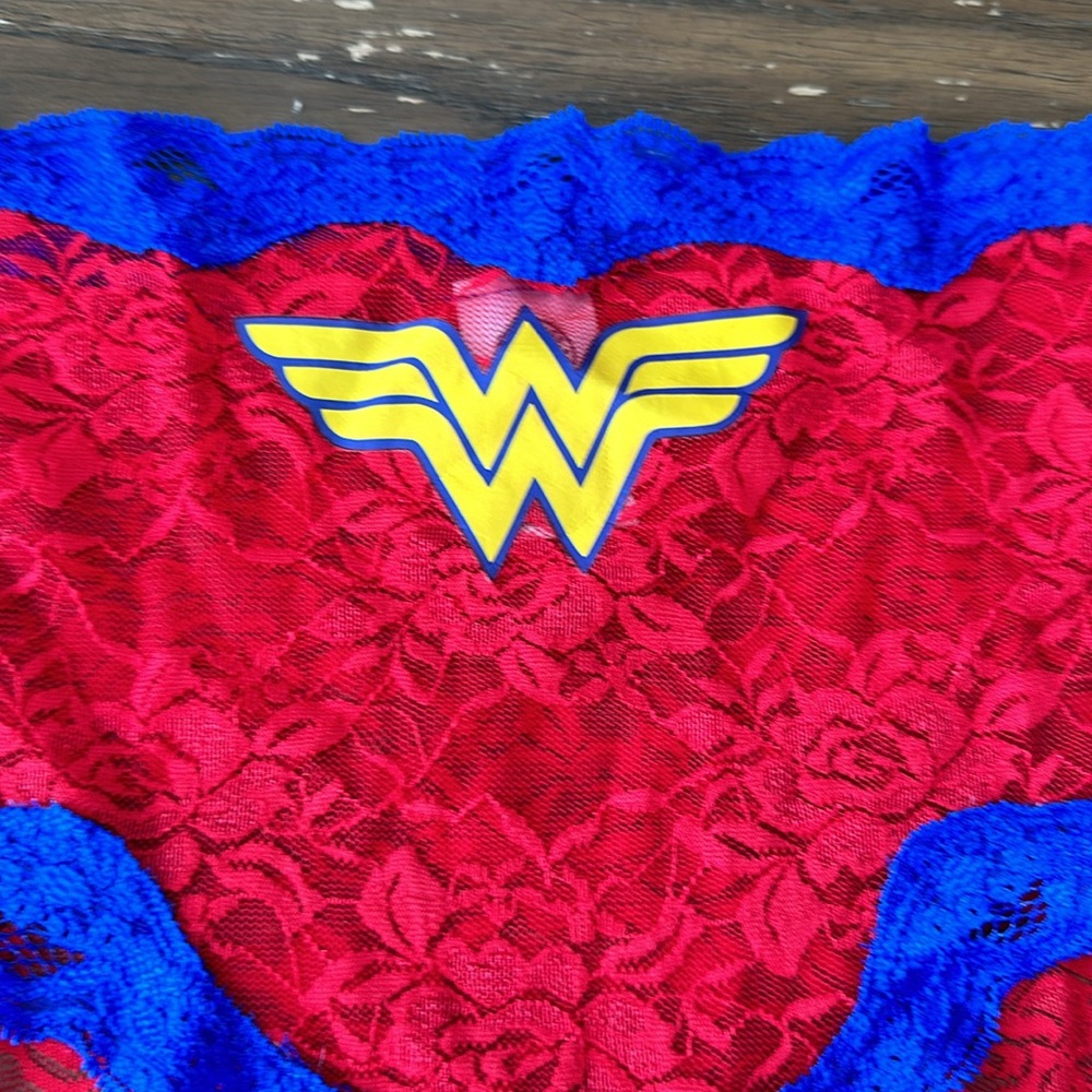 New DC comics wonder women panties 2XL - Picture 2 of 4